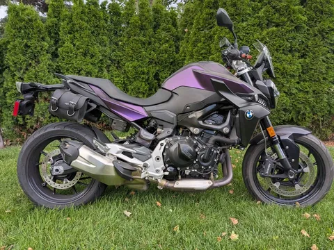 2021 BMW F 900 R