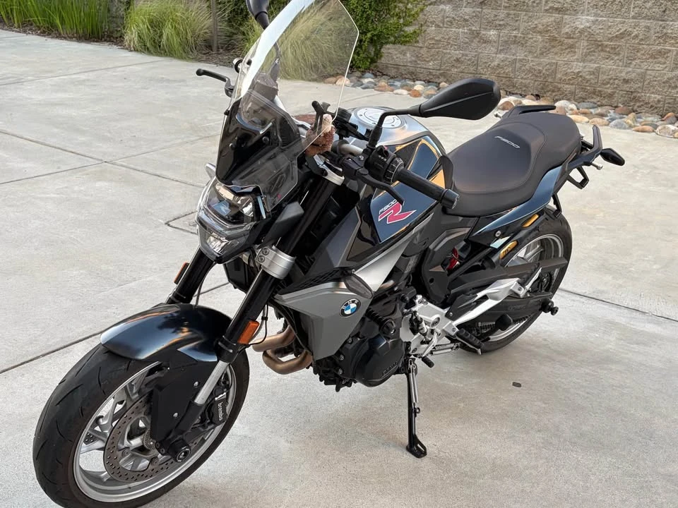 2021 BMW Motorcycles - Image 2 of 6