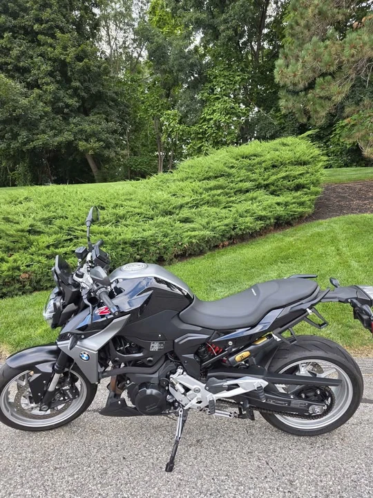 2021 BMW Motorcycles - Image 3 of 4