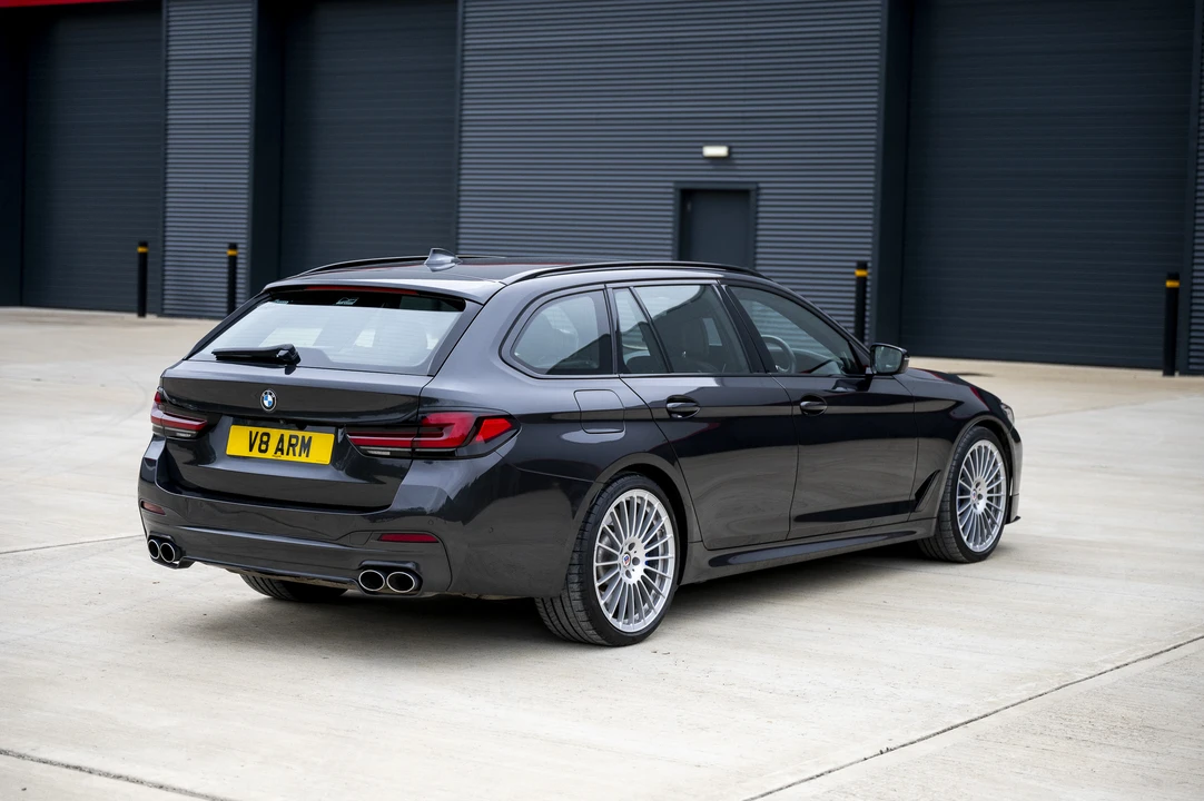 2021 BMW Alpina B5 - Image 7 of 31
