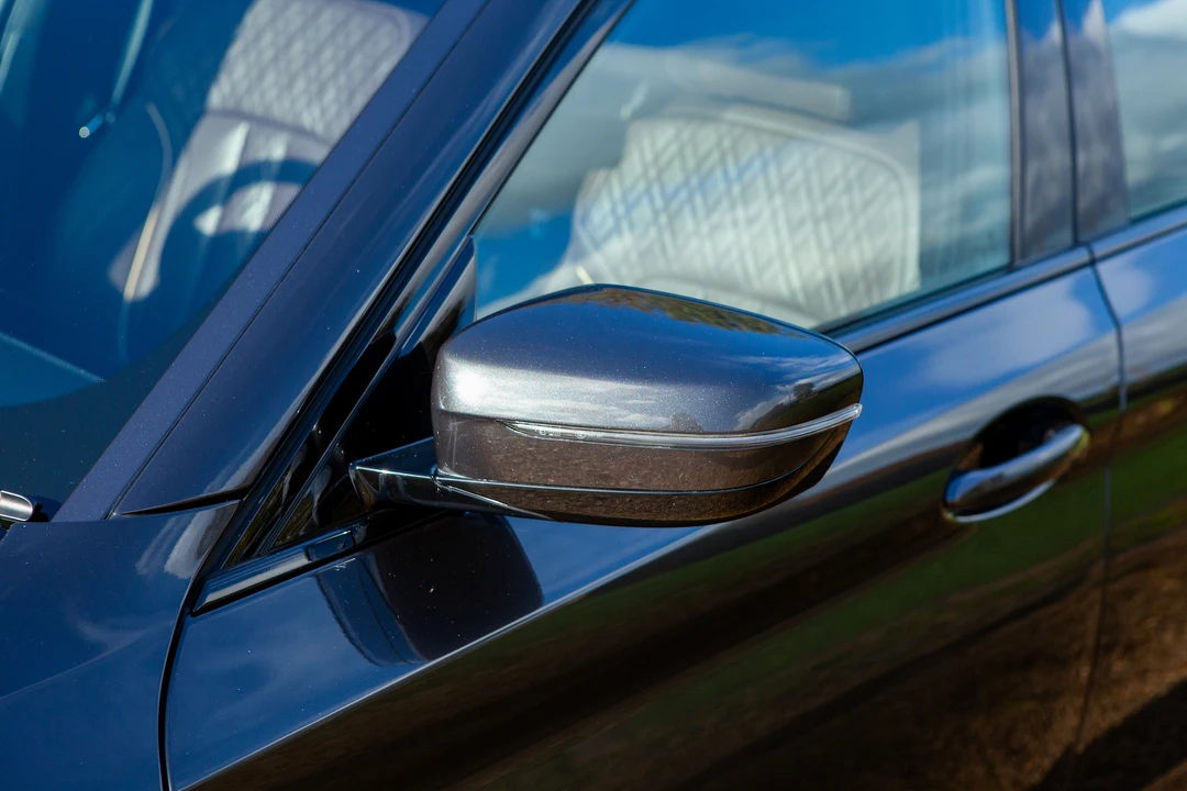 2021 BMW Alpina B5 - Image 25 of 31