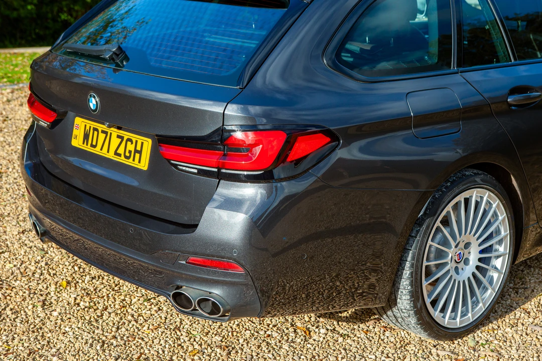 2021 BMW Alpina B5 - Image 27 of 31
