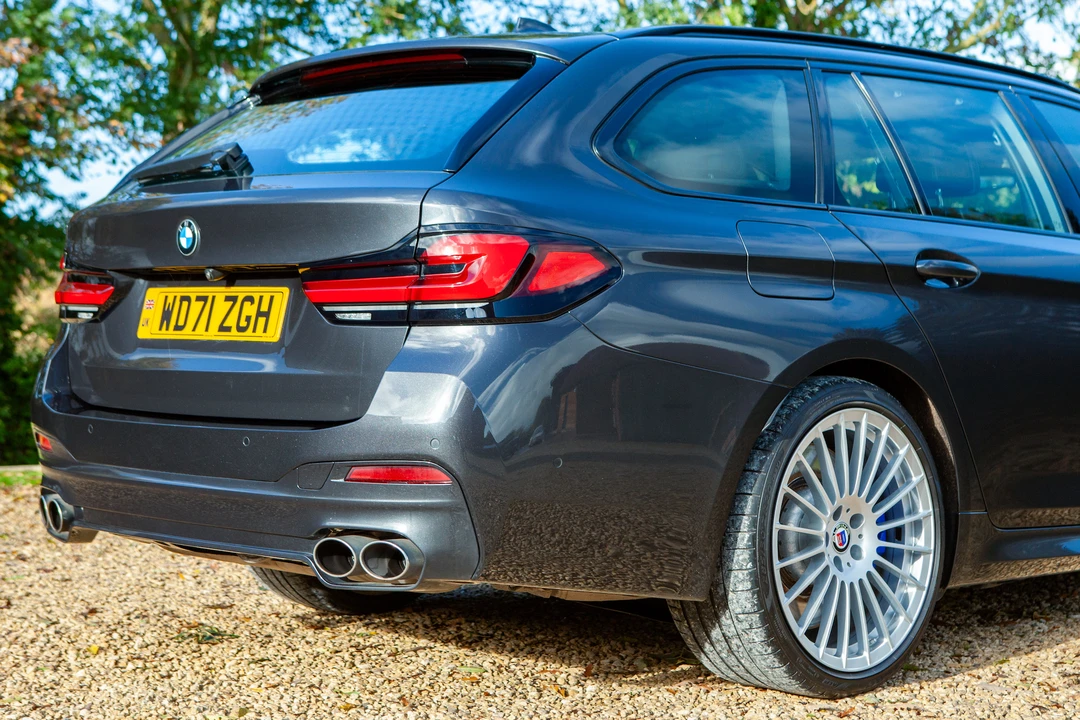 2021 BMW Alpina B5 - Image 28 of 31