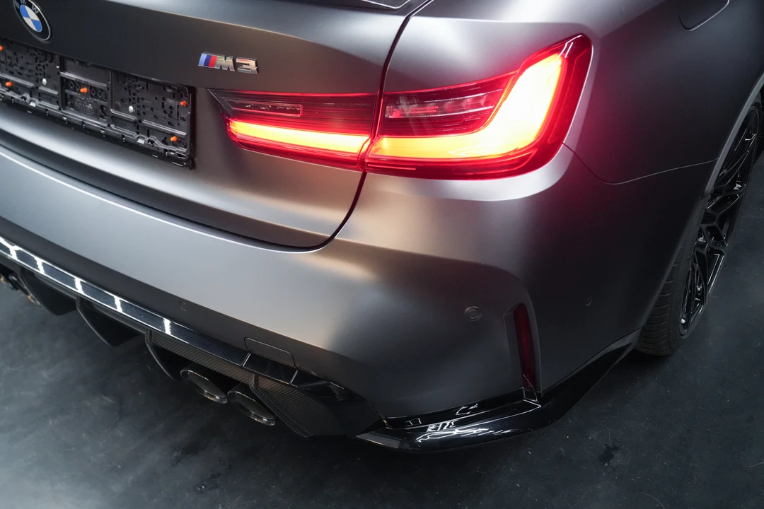 2021 BMW 3 Series - Image 27 of 31