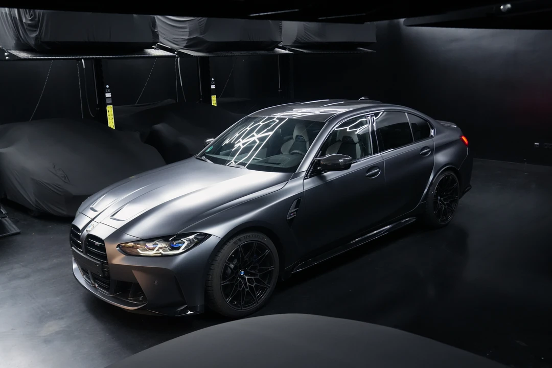 2021 BMW 3 Series - Image 3 of 31