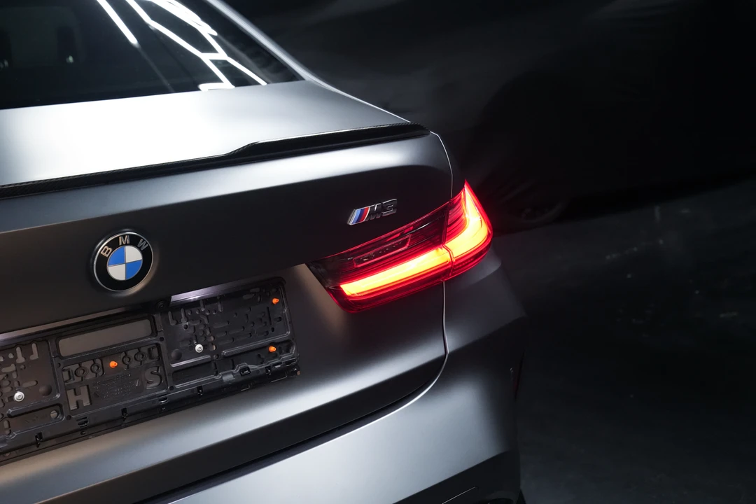 2021 BMW 3 Series - Image 24 of 31