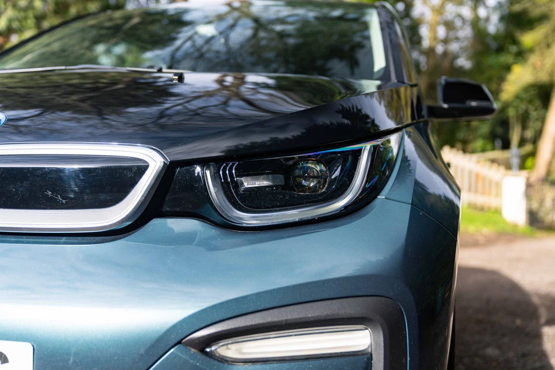 2021 BMW i3 - Image 19 of 31