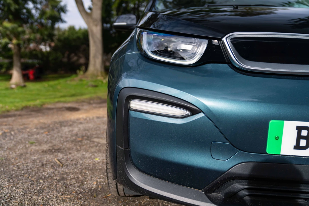2021 BMW i3 - Image 24 of 31