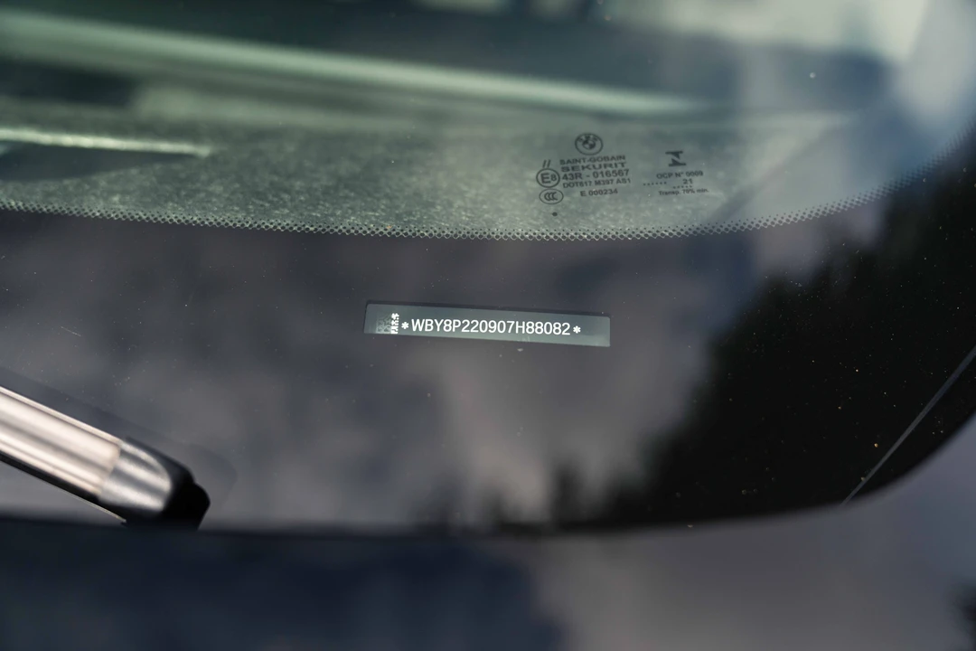 2021 BMW i3 - Image 27 of 31