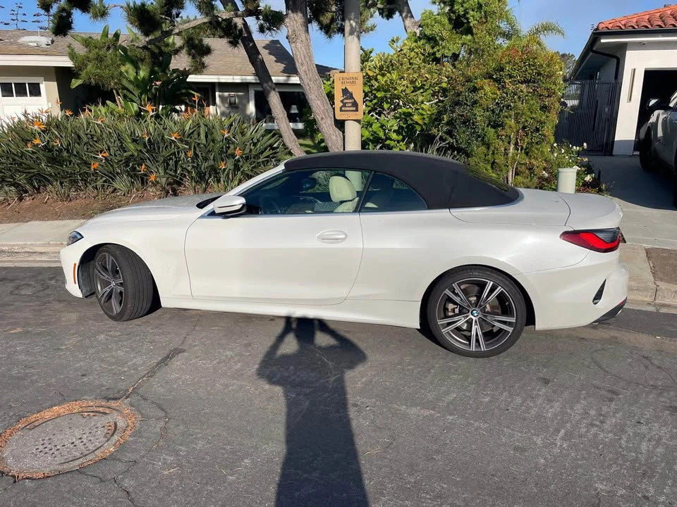 2021 BMW i4 - Image 2 of 2