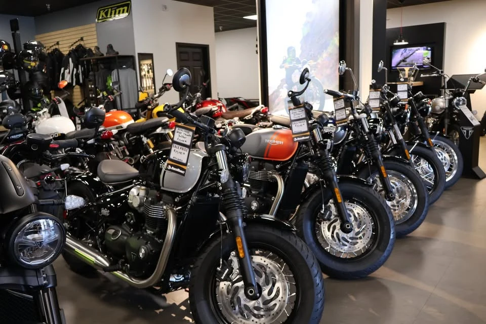 2021 BMW K1600 - Image 17 of 18