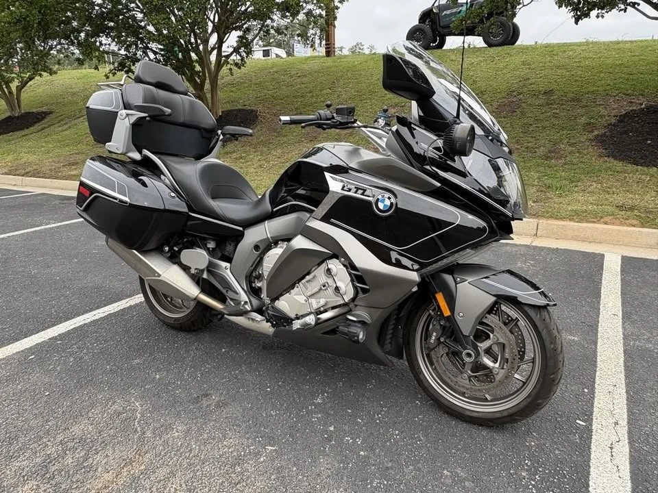 2021 BMW K1600 - Image 2 of 12