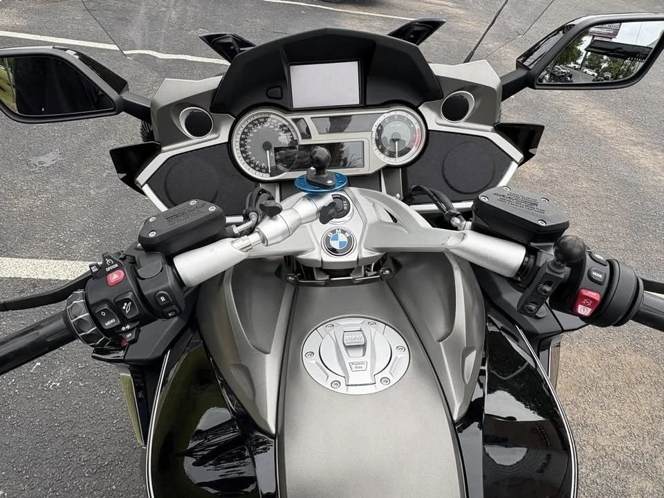 2021 BMW K1600 - Image 10 of 12