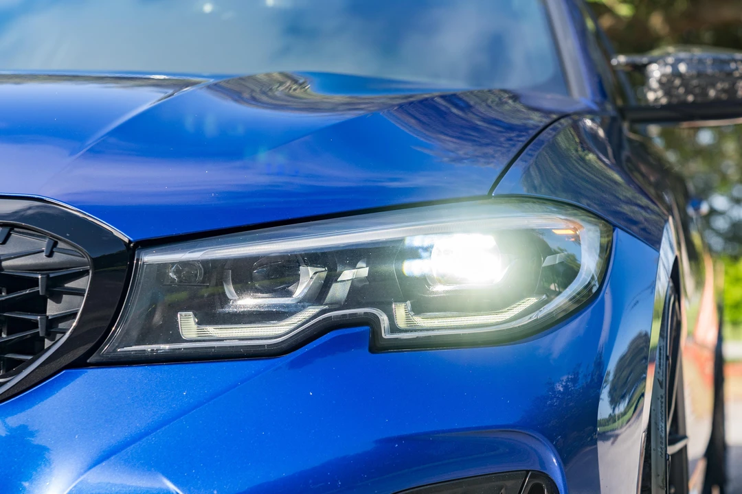 2021 BMW G20 M340i & M340d Sedan - Image 16 of 31