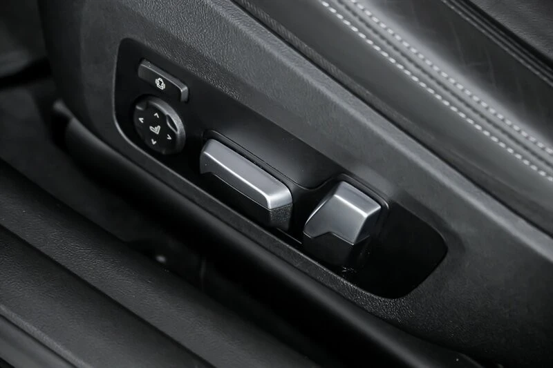 2021 BMW G82/G83 M4 - Image 26 of 31