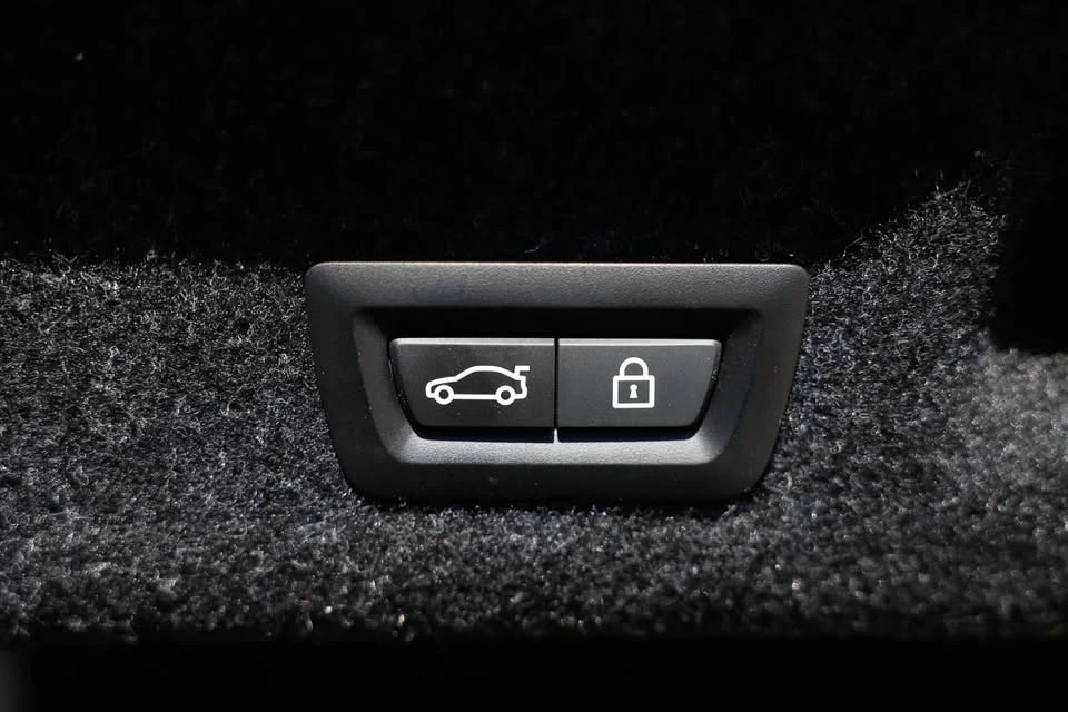 2021 BMW G82/G83 M4 - Image 16 of 20