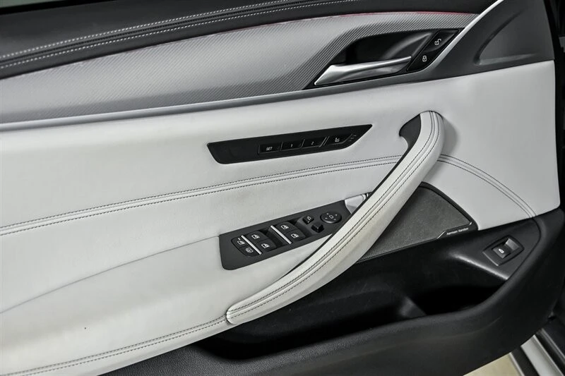2021 BMW F90 M5 - Image 14 of 31