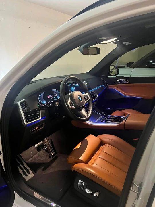 2021 BMW F90 M5 - Image 2 of 3