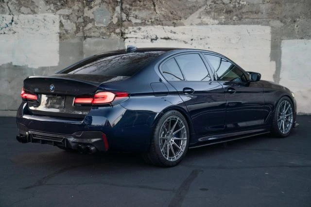 2021 BMW G30 M550i & M550d Sedan - Image 17 of 21