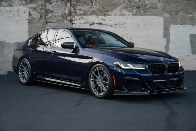 2021 BMW G30 M550i & M550d Sedan - Image 11 of 21