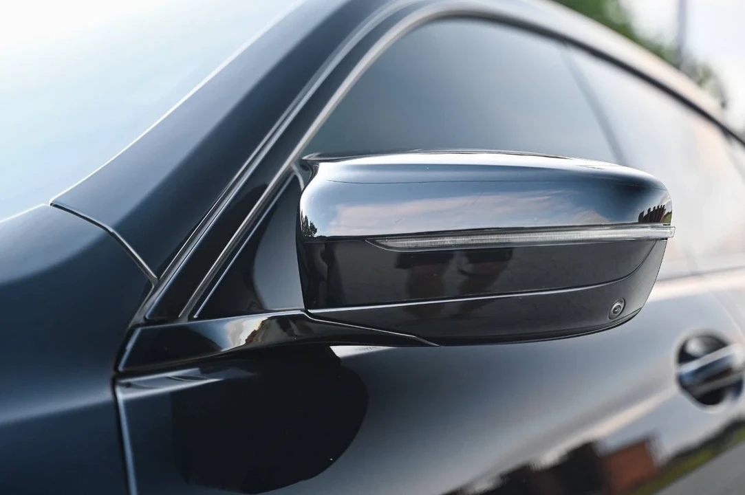 2021 BMW M8 - Image 15 of 21
