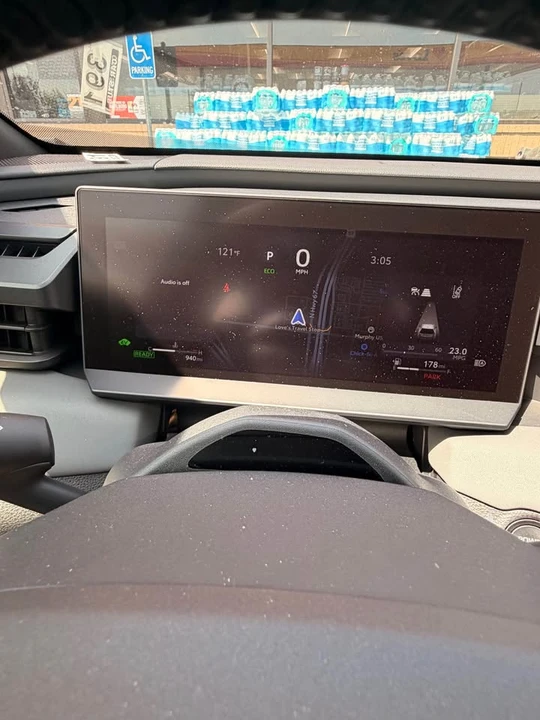 2021 BMW M8 - Image 3 of 16