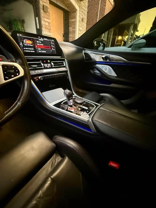 2021 BMW M8 - Image 8 of 10
