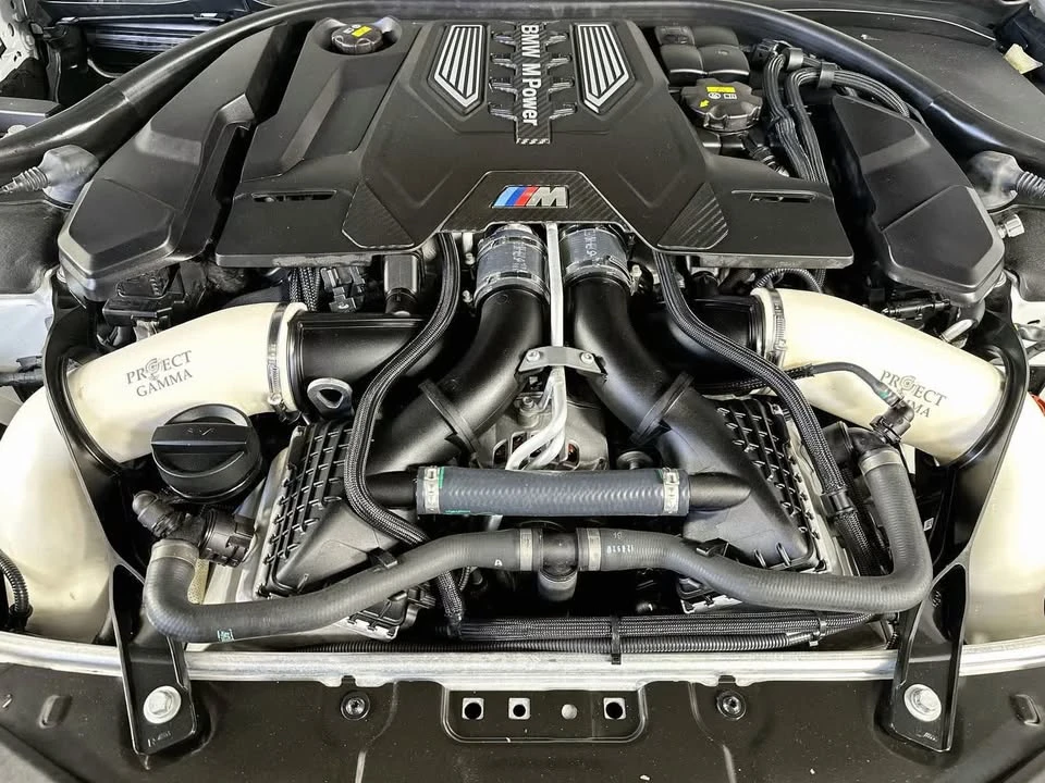 2021 BMW M8 - Image 9 of 9