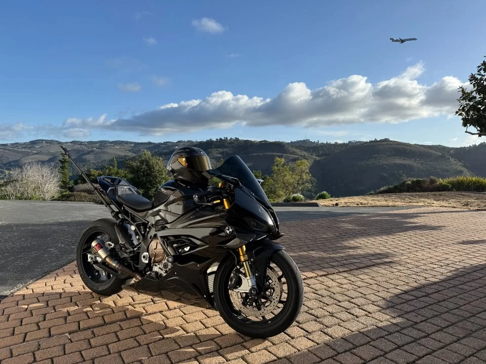 2021 BMW S1000 - Image 8 of 9