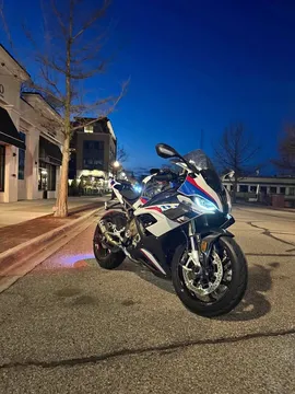 2021 BMW S 1000
