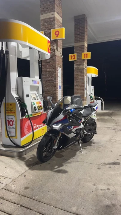 2021 BMW S1000 - Image 2 of 5