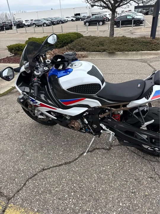 2021 BMW S1000 - Image 4 of 5