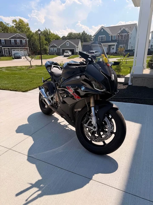 2021 BMW S1000 - Image 2 of 5