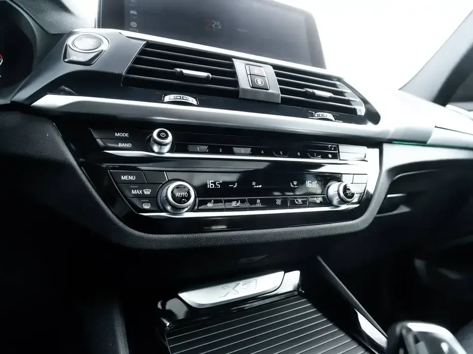 2021 BMW G01 X3 - Image 10 of 15