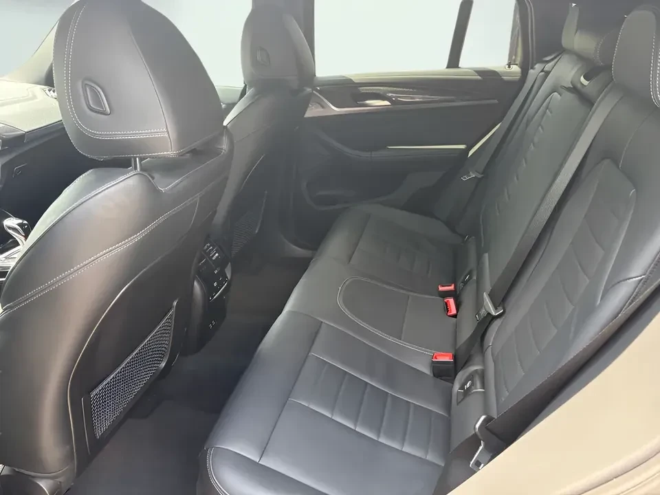 2021 BMW X4 M - Image 13 of 20
