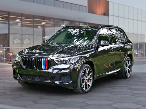 2021 BMW X5 M50i M Package