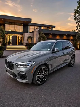 2021 BMW X5 M40i