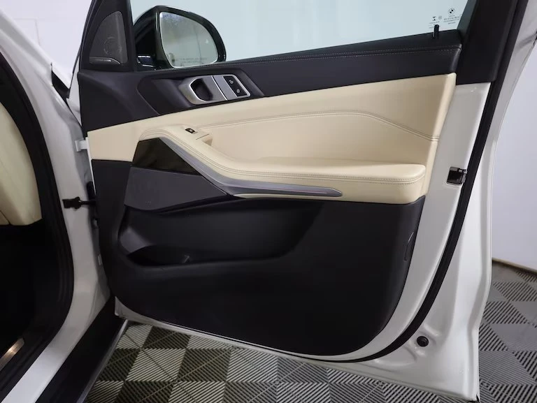 2021 BMW G05 X5 - Image 8 of 11