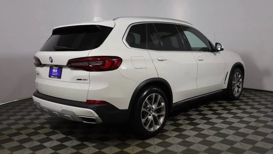2021 BMW G05 X5 - Image 2 of 18