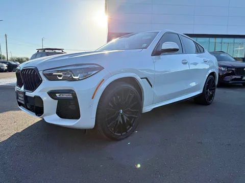 2021 BMW X6 M50i