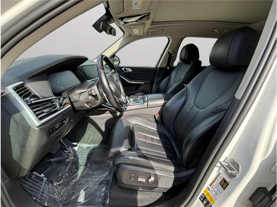2021 BMW G07 X7 - Image 2 of 21