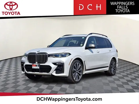 2021 BMW X7 M50i