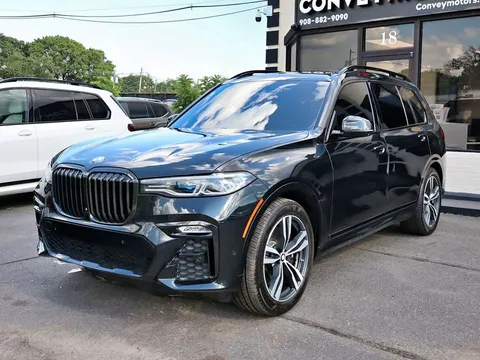 2021 BMW X7 M50i