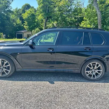 2021 BMW X7 M50i