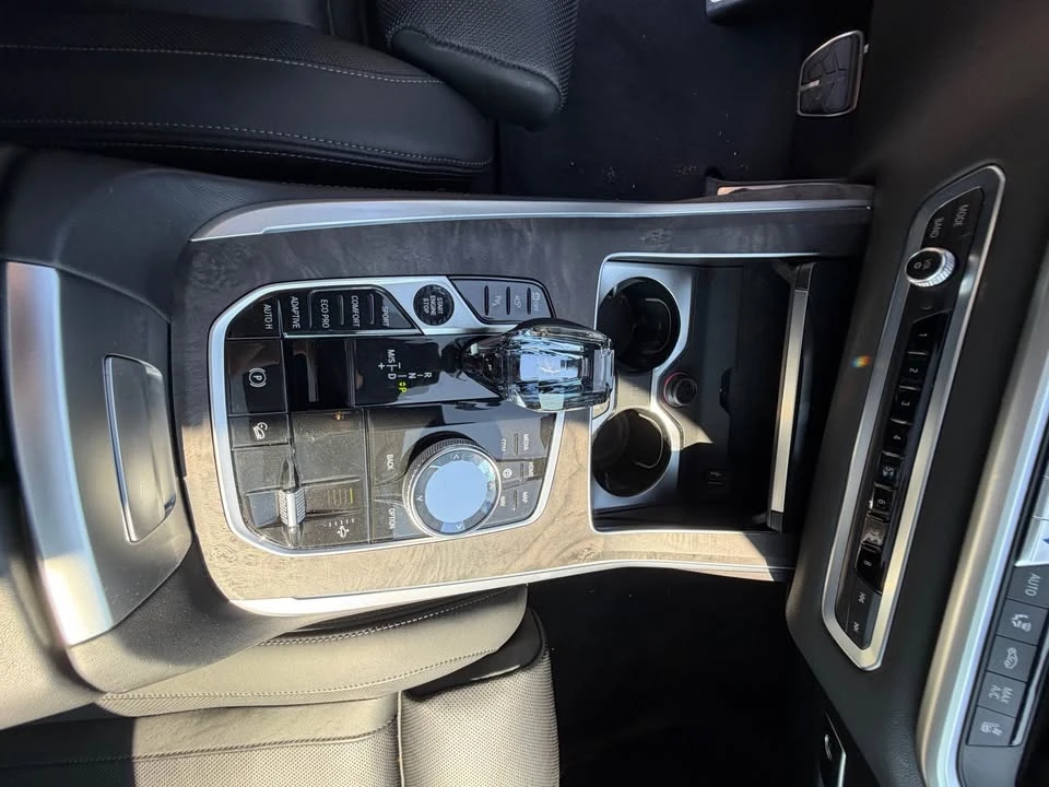 2021 BMW G07 X7 - Image 8 of 12