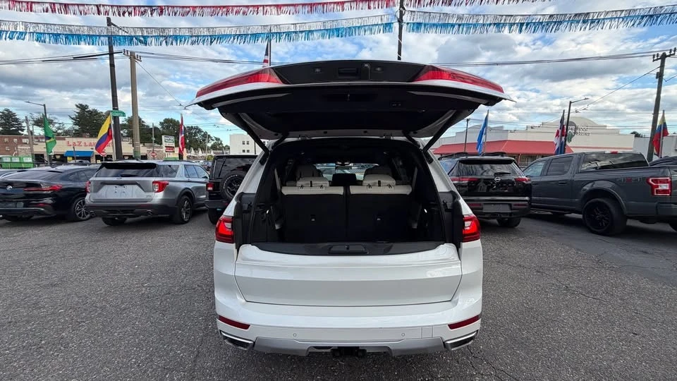 2021 BMW G07 X7 - Image 10 of 15