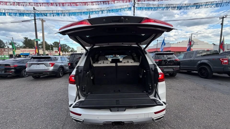 2021 BMW G07 X7 - Image 11 of 15
