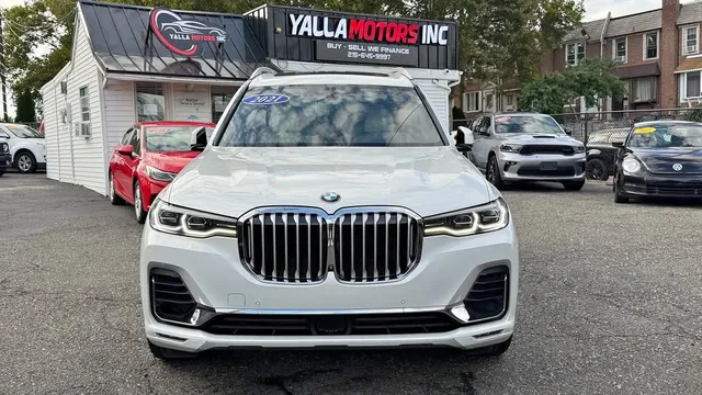 2021 BMW X7