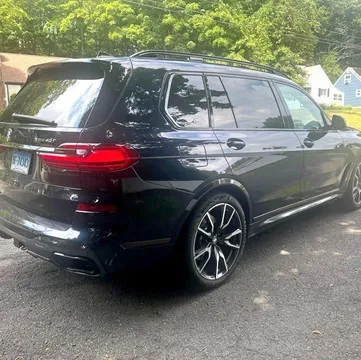 2021 BMW X7