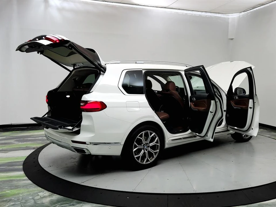 2021 BMW G07 X7 - Image 11 of 12